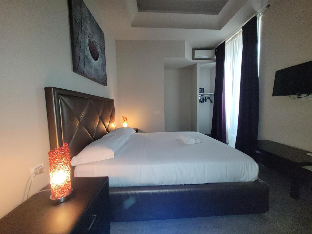 Romantic Dreams Sistina Guest House Exterior photo